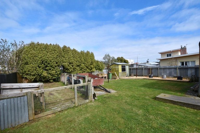 Photo of property in 5 Lansdowne Street, Strathern, Invercargill, 9812