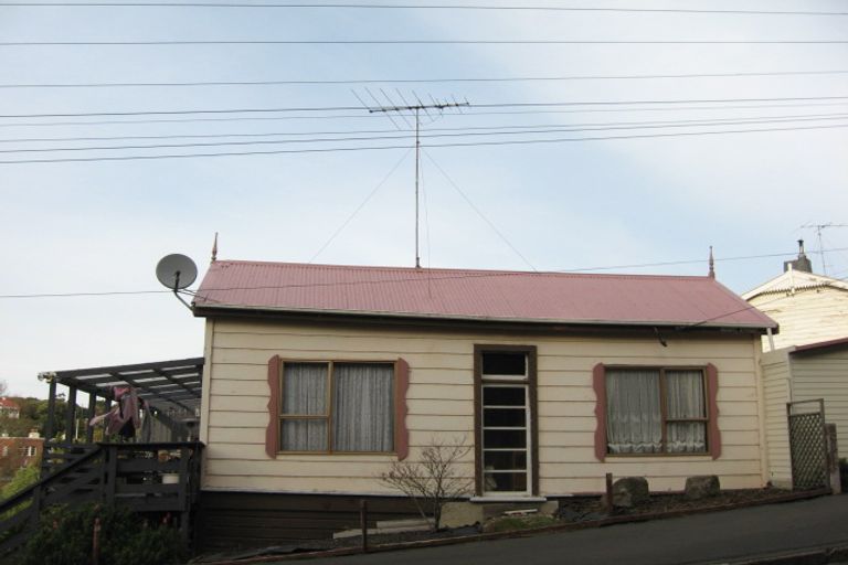 Photo of property in 25 Mount Street, Port Chalmers, 9023