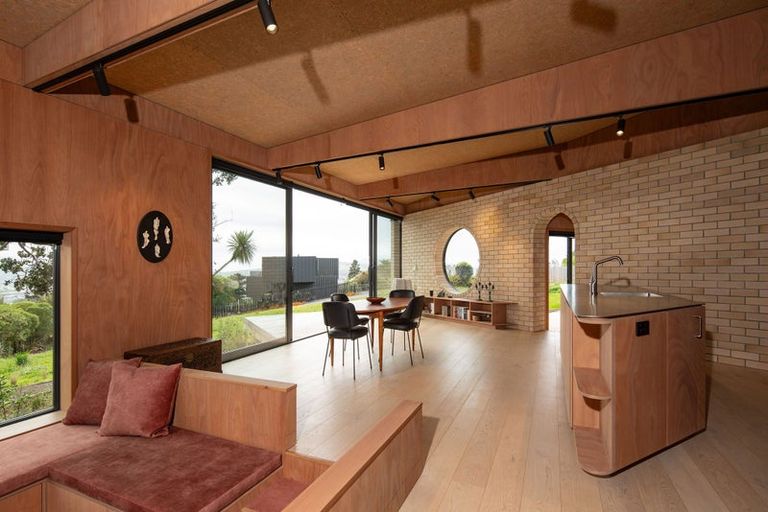 Photo of property in 109b Cliffs Road, Saint Clair, Dunedin, 9012