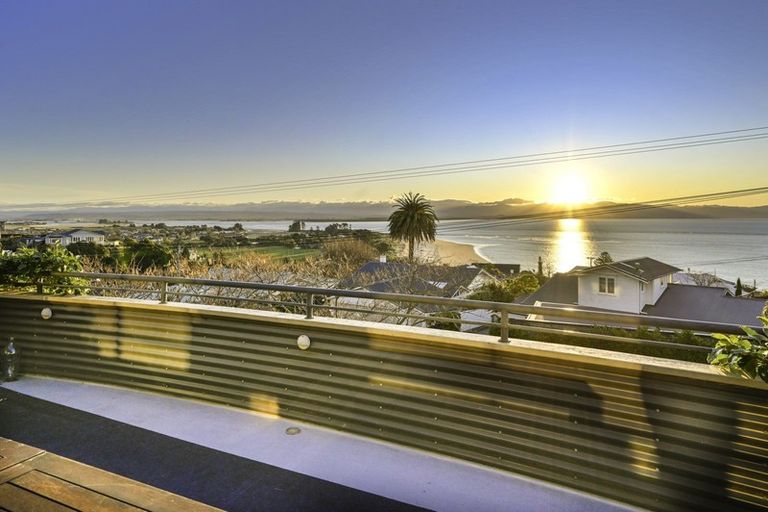 Photo of property in 82 Bisley Avenue, Moana, Nelson, 7011