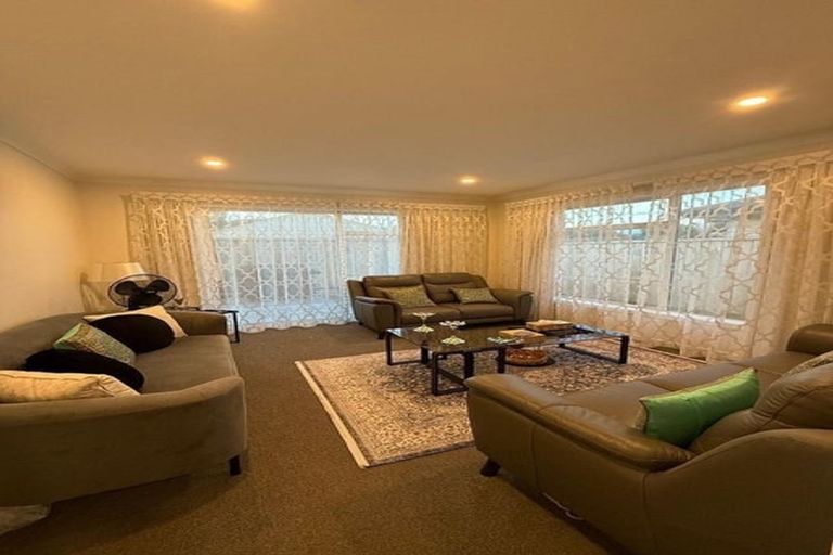 Photo of property in 4 Tarata Lane, Avalon, Lower Hutt, 5011