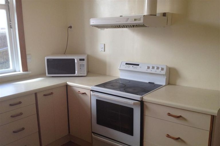 Photo of property in 80 Wright Street, Mount Cook, Wellington, 6021