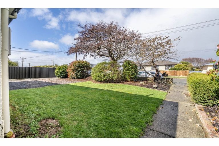 Photo of property in 32a Holloway Street, Waikiwi, Invercargill, 9810