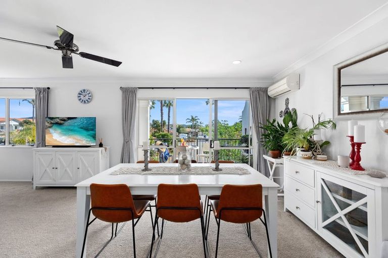 Photo of property in 16/111 Santa Monica Drive, Papamoa Beach, Papamoa, 3118