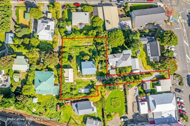 Photo of property in 15 Beach Road, Paekakariki, 5034