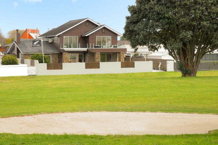 Photo of property in 25 Berwick Place, Mount Maunganui, 3116