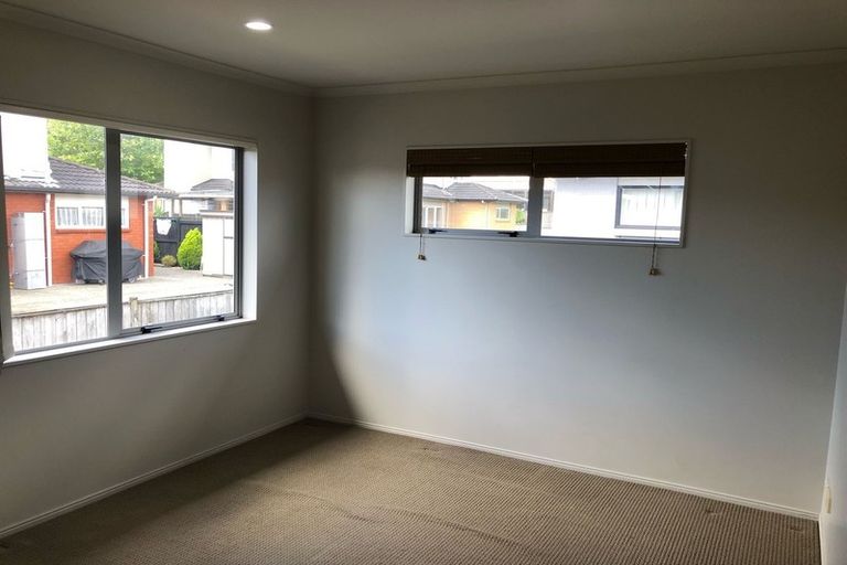 Photo of property in 59 Skelligs Drive, Flat Bush, Auckland, 2019