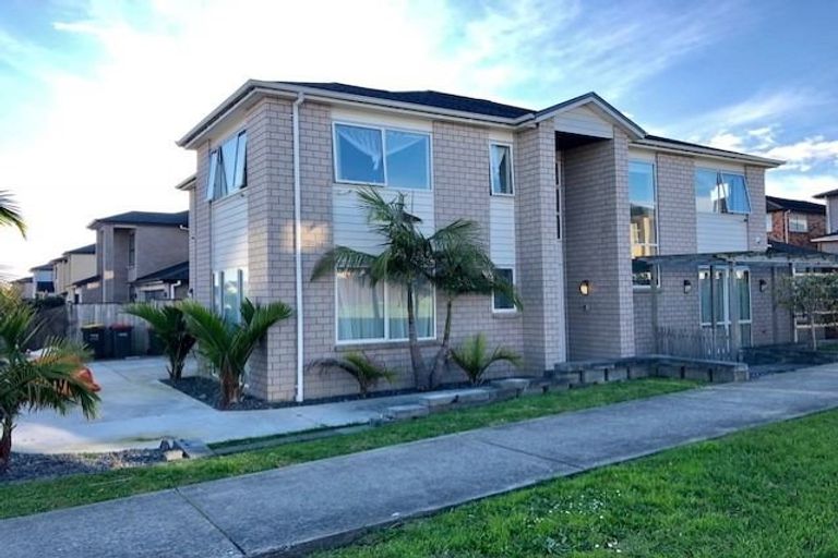 Photo of property in 62 Castlederg Drive, Flat Bush, Auckland, 2019