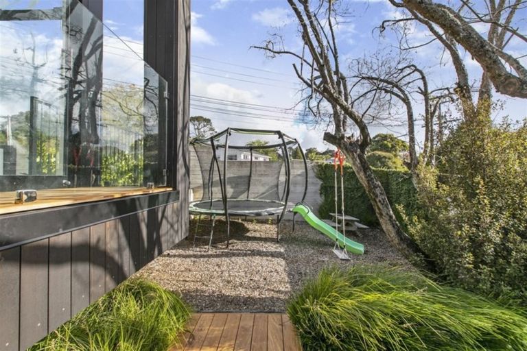 Photo of property in 317 Beach Road, Campbells Bay, Auckland, 0630