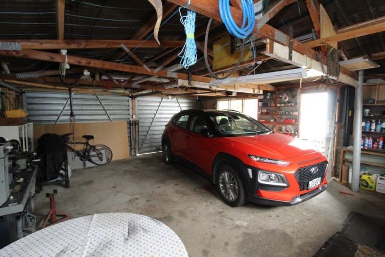 Photo of property in 16 Ruane Street, Glenavy, Waimate, 7980