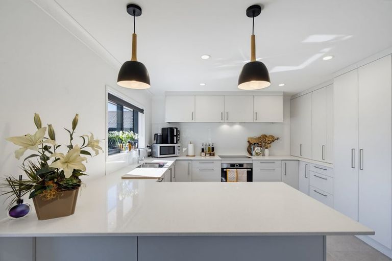 Photo of property in 27 Kawaupaka Road, Kaukapakapa, Helensville, 0875
