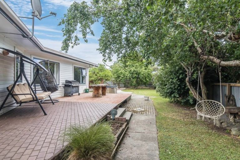 Photo of property in 7 Buckley Grove, Paraparaumu, 5032