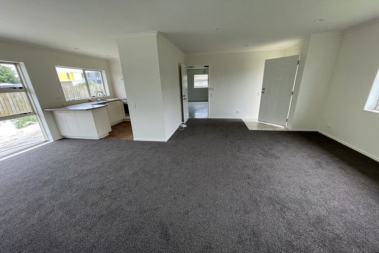 Photo of property in 54 Montilla Place, Manurewa, Auckland, 2102