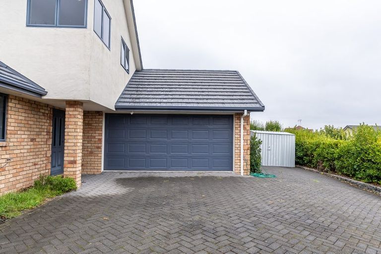 Photo of property in 26 Cranbrook Place, Rototuna North, Hamilton, 3210