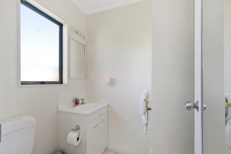 Photo of property in 5a Kilkenny Grove, Wainuiomata, Lower Hutt, 5014