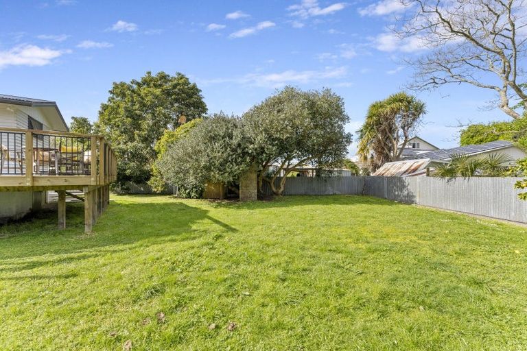Photo of property in 3 Camellia Avenue, Aramoho, Whanganui, 4500