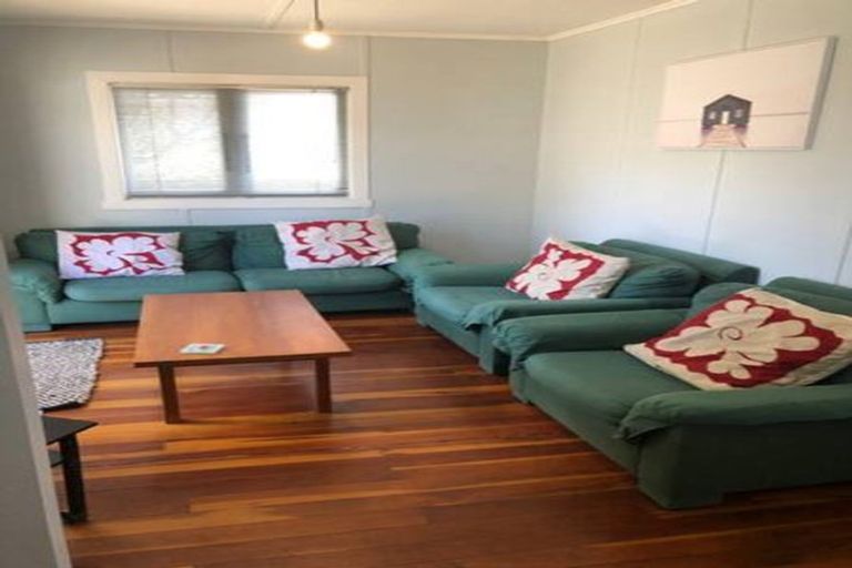 Photo of property in 220a Papamoa Beach Road, Papamoa Beach, Papamoa, 3118