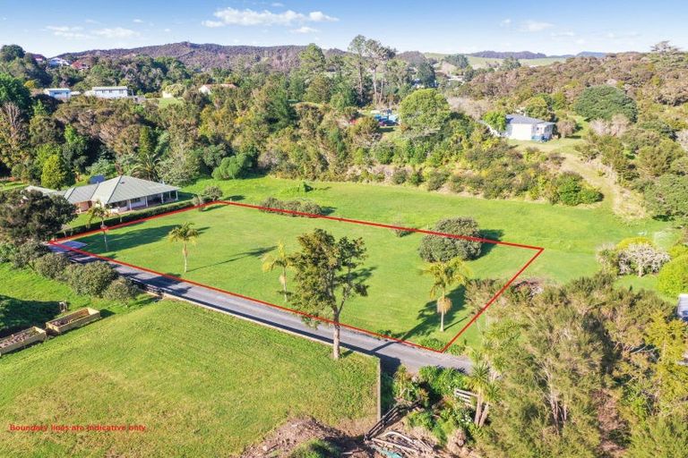 Photo of property in 9 River Palms Lane, Haruru, 0204