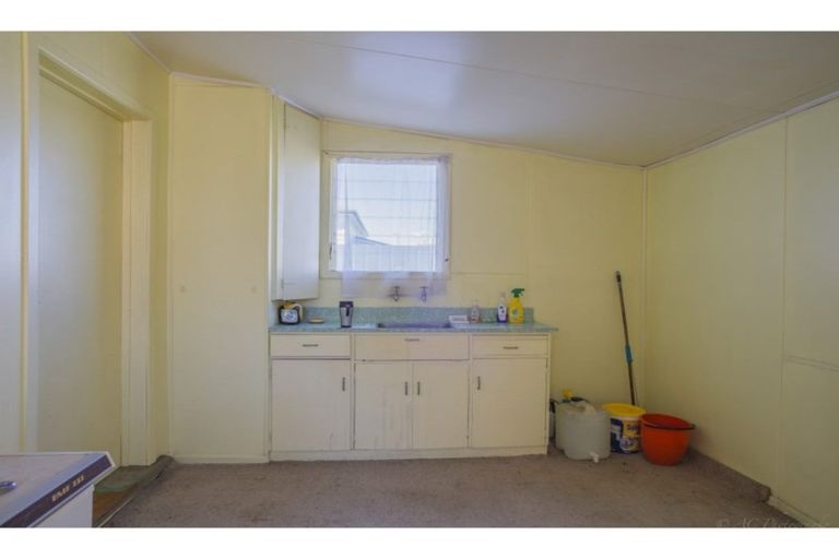 Photo of property in 184 North Street, West End, Timaru, 7910