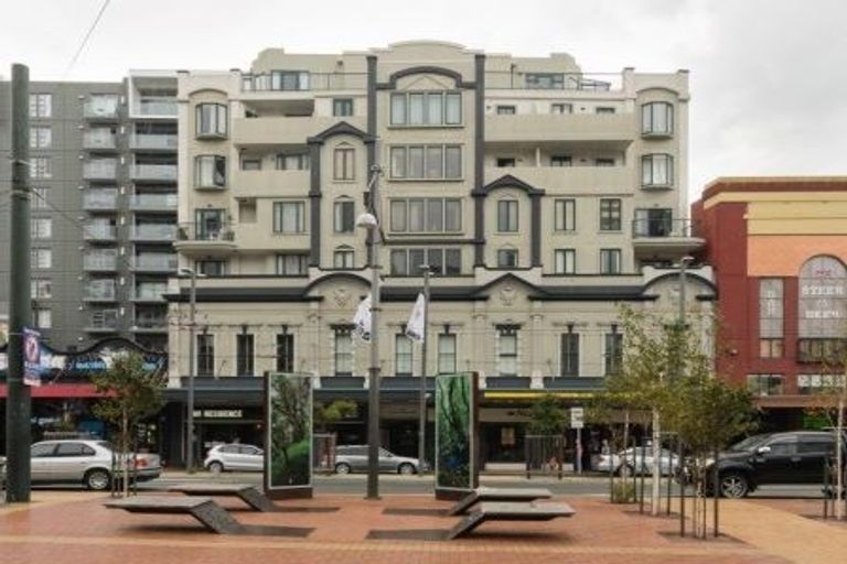 Photo of property in Courtenay Apartments, 403/120 Courtenay Place, Te Aro, Wellington, 6011