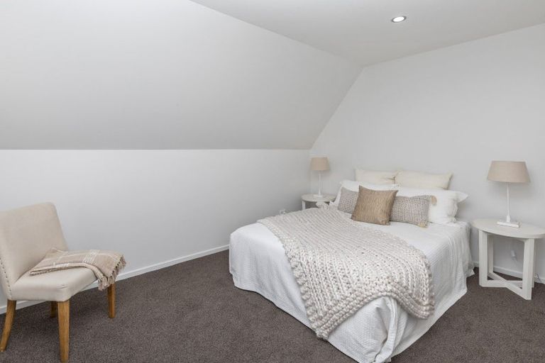 Photo of property in 17 Bolton Avenue, Spreydon, Christchurch, 8024