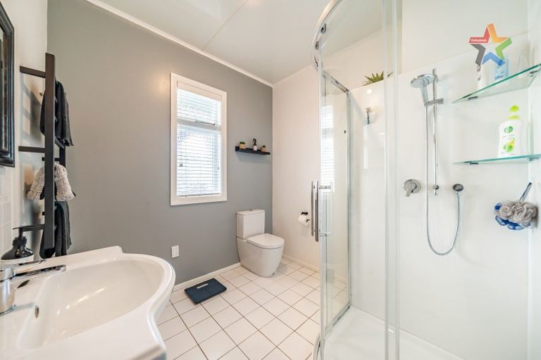 Photo of property in 22 Fuller Grove, Woburn, Lower Hutt, 5010