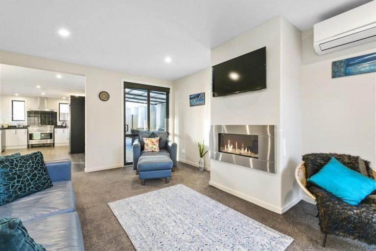 Photo of property in 16 Gyle Place, Pyes Pa, Tauranga, 3112