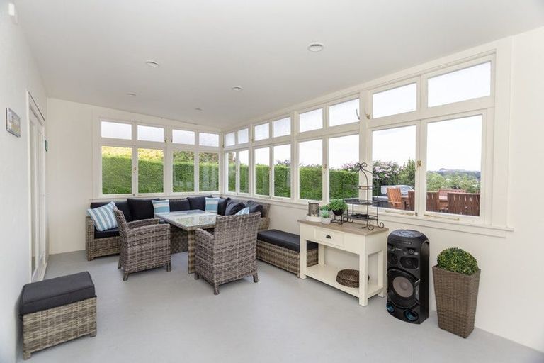 Photo of property in 96 Perth Street, Holmes Hill, Oamaru, 9401