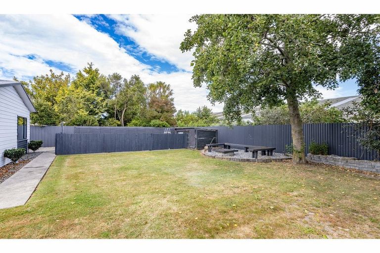 Photo of property in 5 Hegan Place, Rangiora, 7400