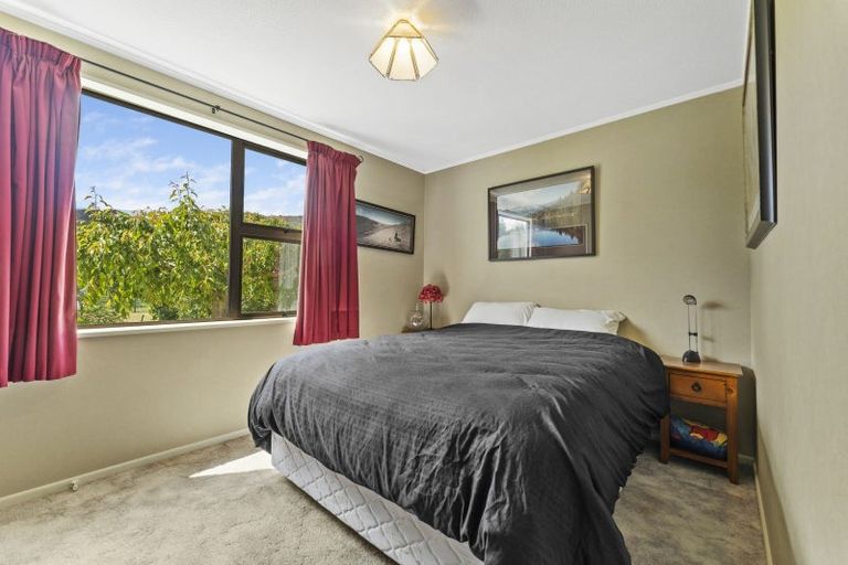 Photo of property in 47 Black Peak Road, Omarama, 9412