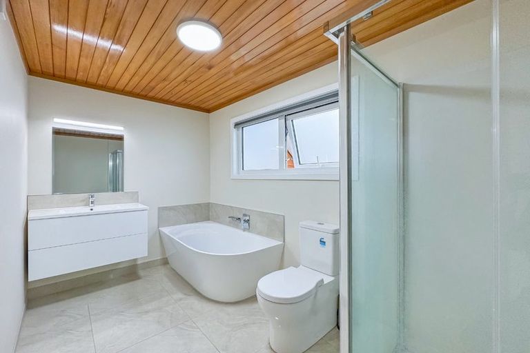 Photo of property in 7 Gavaskar Place, Khandallah, Wellington, 6035