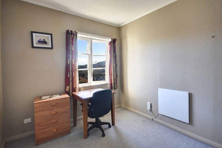 Photo of property in 14 Scotland Terrace, Green Island, Dunedin, 9018