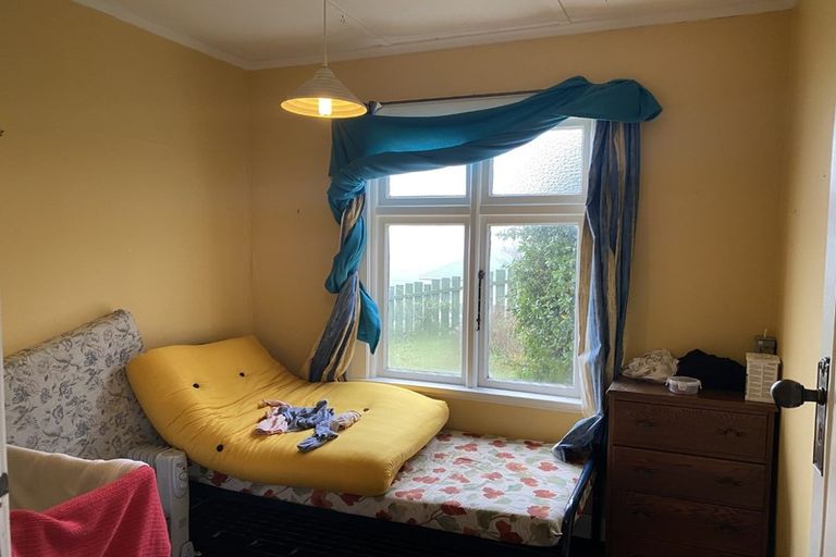 Photo of property in 12 Gorman Street, Macandrew Bay, Dunedin, 9014