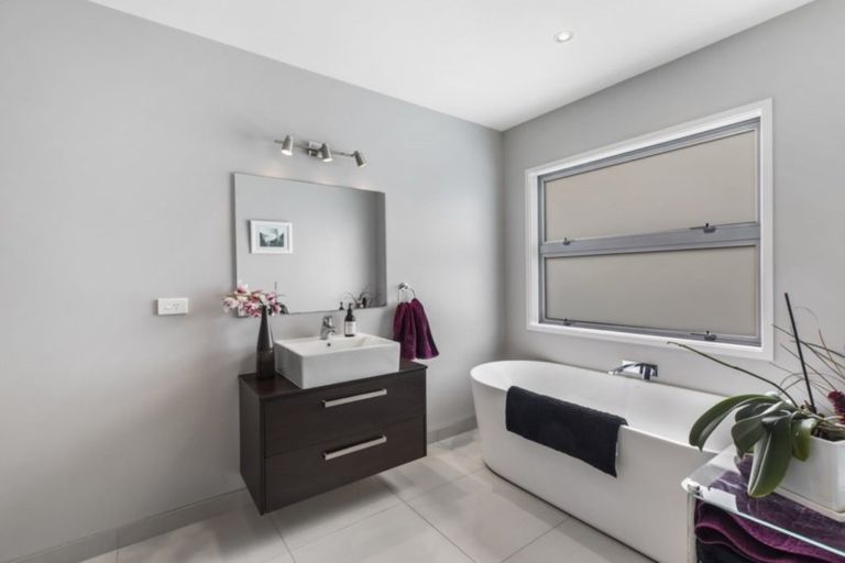 Photo of property in 40 Cotswold Place, Ohauiti, Tauranga, 3112