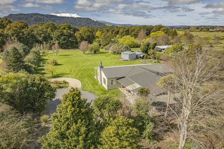 Photo of property in 98 Burns Street, Ohakune, 4625