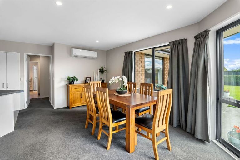 Photo of property in 75 Metehau Street, Marshland, Christchurch, 8083