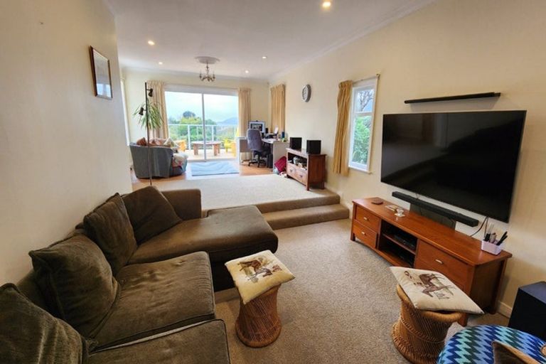 Photo of property in 70 Rawhiti Road, Pukerua Bay, 5026