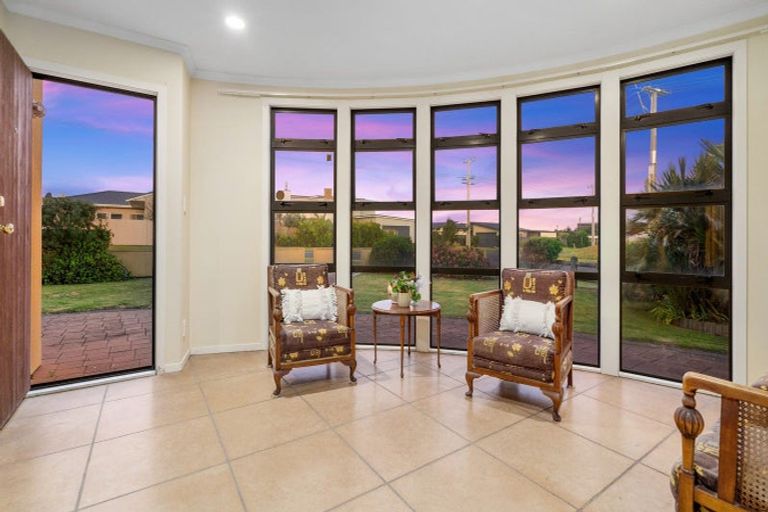 Photo of property in 20 Pukehina Parade, Pukehina, Te Puke, 3189