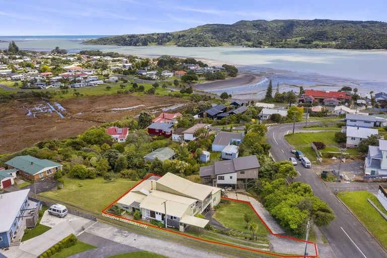 Photo of property in 7 Government Road, Raglan, 3225