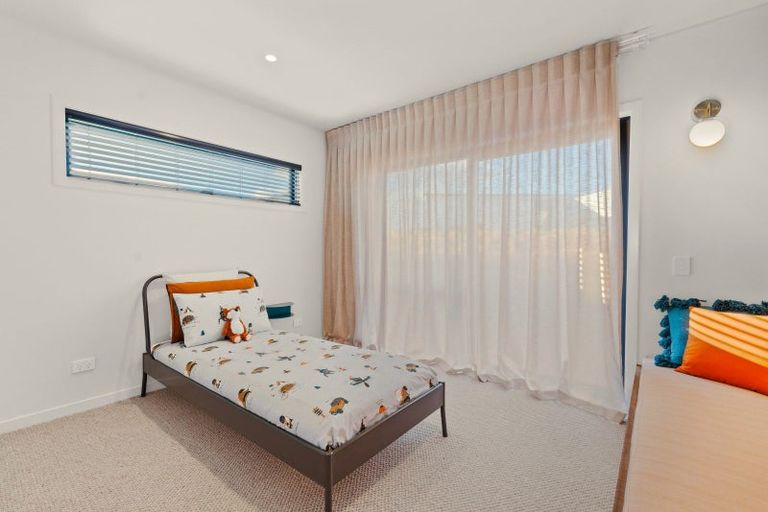Photo of property in 14 The Fairways, Kinloch, Taupo, 3377
