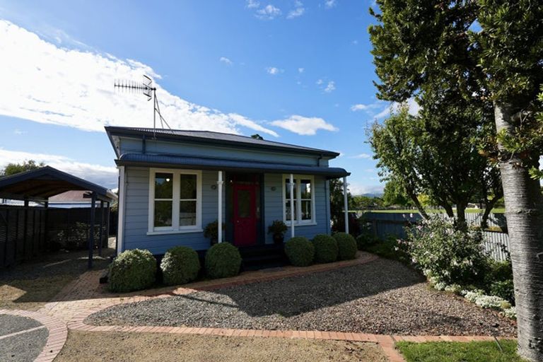 Photo of property in 73a Savage Crescent, West End, Palmerston North, 4412