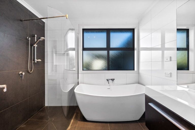 Photo of property in 92 Baird Road, Tokoroa, 3491