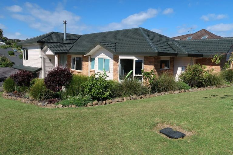 Photo of property in 3 Grovenor Drive, Orewa, 0931