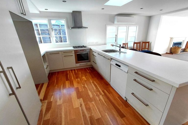 Photo of property in 32 Britannia Heights, Stepneyville, Nelson, 7010
