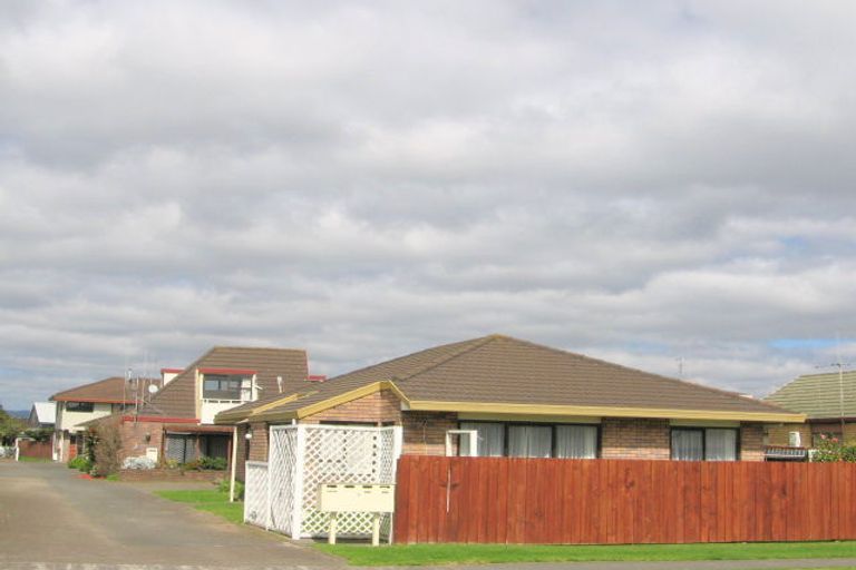 Photo of property in 8 Terrace Avenue, Mount Maunganui, 3116