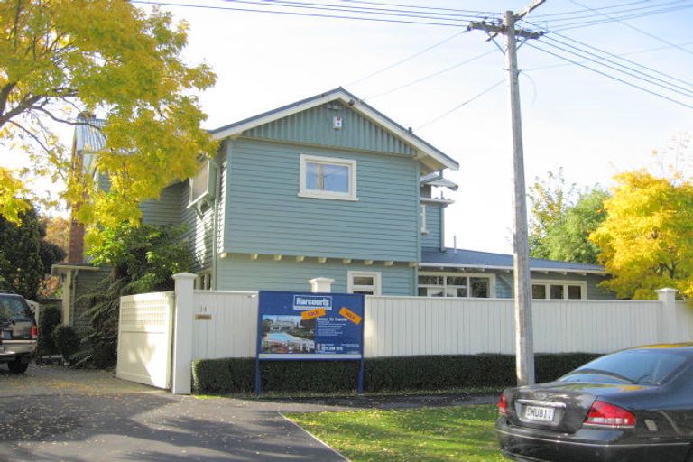 Photo of property in 14 Hamilton Avenue, Ilam, Christchurch, 8041