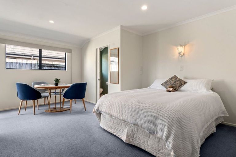 Photo of property in 56 Corinth Grove, Papamoa Beach, Papamoa, 3118