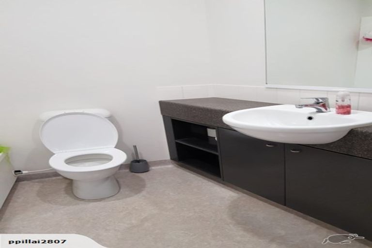 Photo of property in Hume House, 16/152 The Terrace, Wellington Central, Wellington, 6011