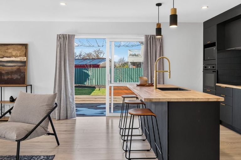 Photo of property in 4 Blossomdale Place, Bishopdale, Christchurch, 8053