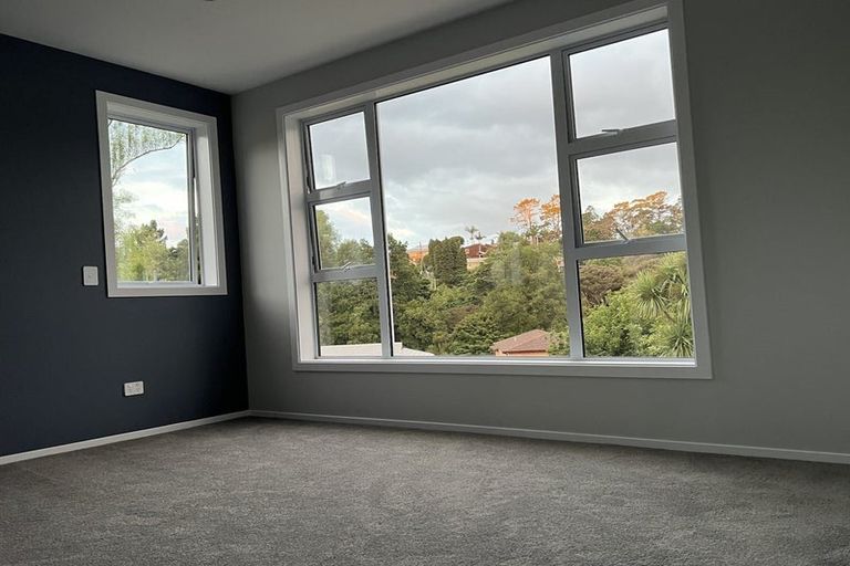 Photo of property in 62a Vandeleur Avenue, Birkdale, Auckland, 0626